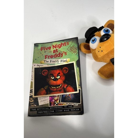 Five Nights At Freddy's FNAF  Bear Plush 2016 - Picture 6 of 6